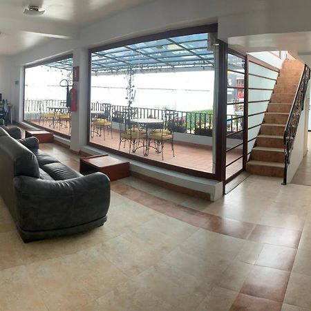 Hotel Shalom Riobamba Exterior photo
